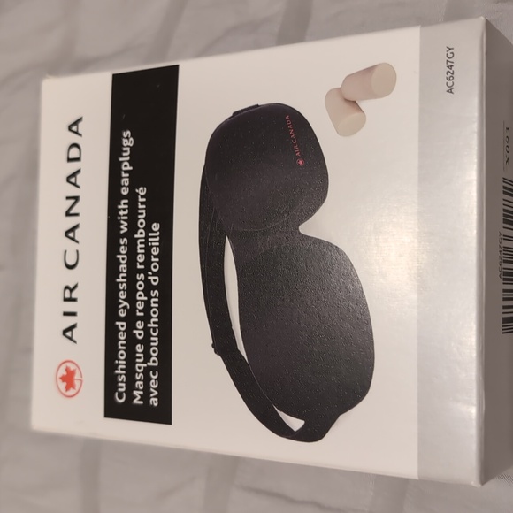 Travel Accessories Set - Picture 6 of 8